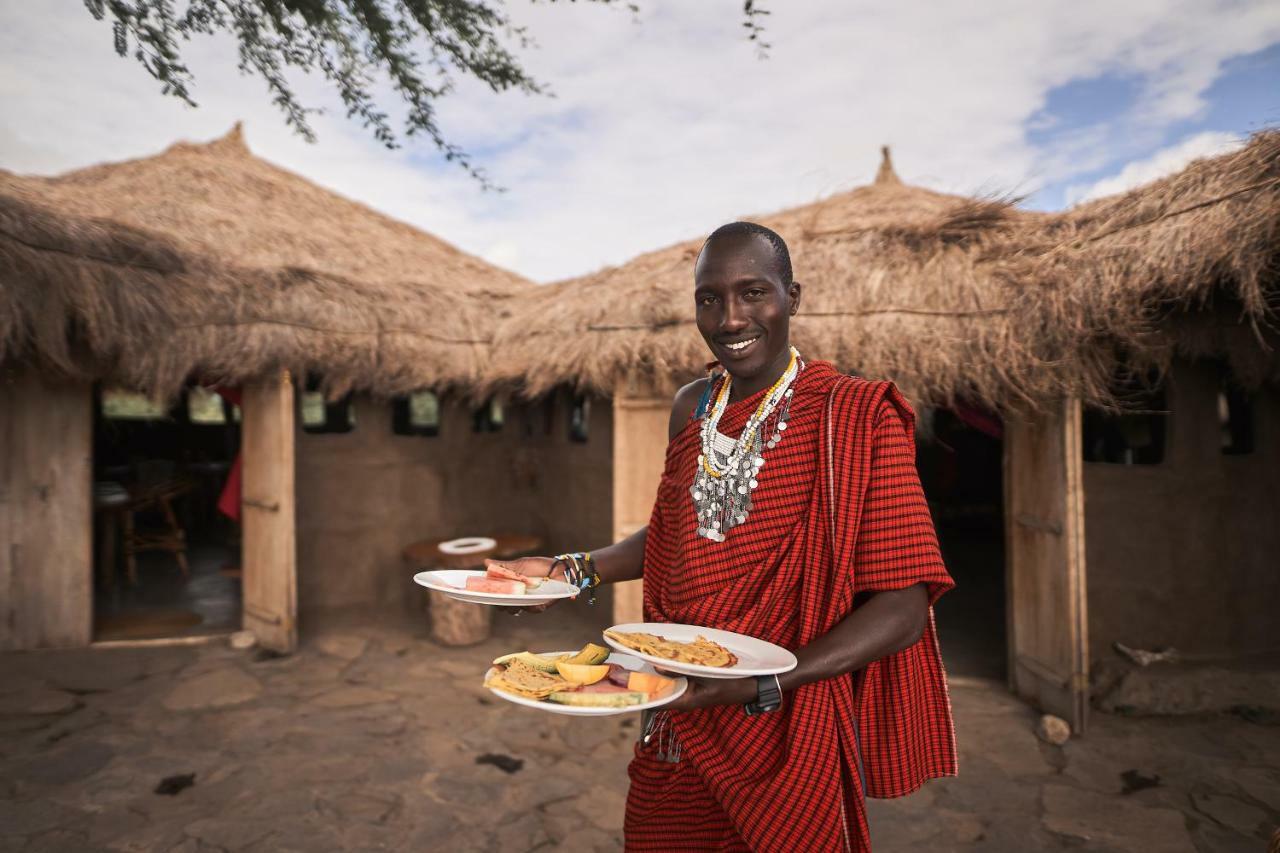 Original Maasai Lodge - Africa Amini Life Engare Nanyuki Exterior photo